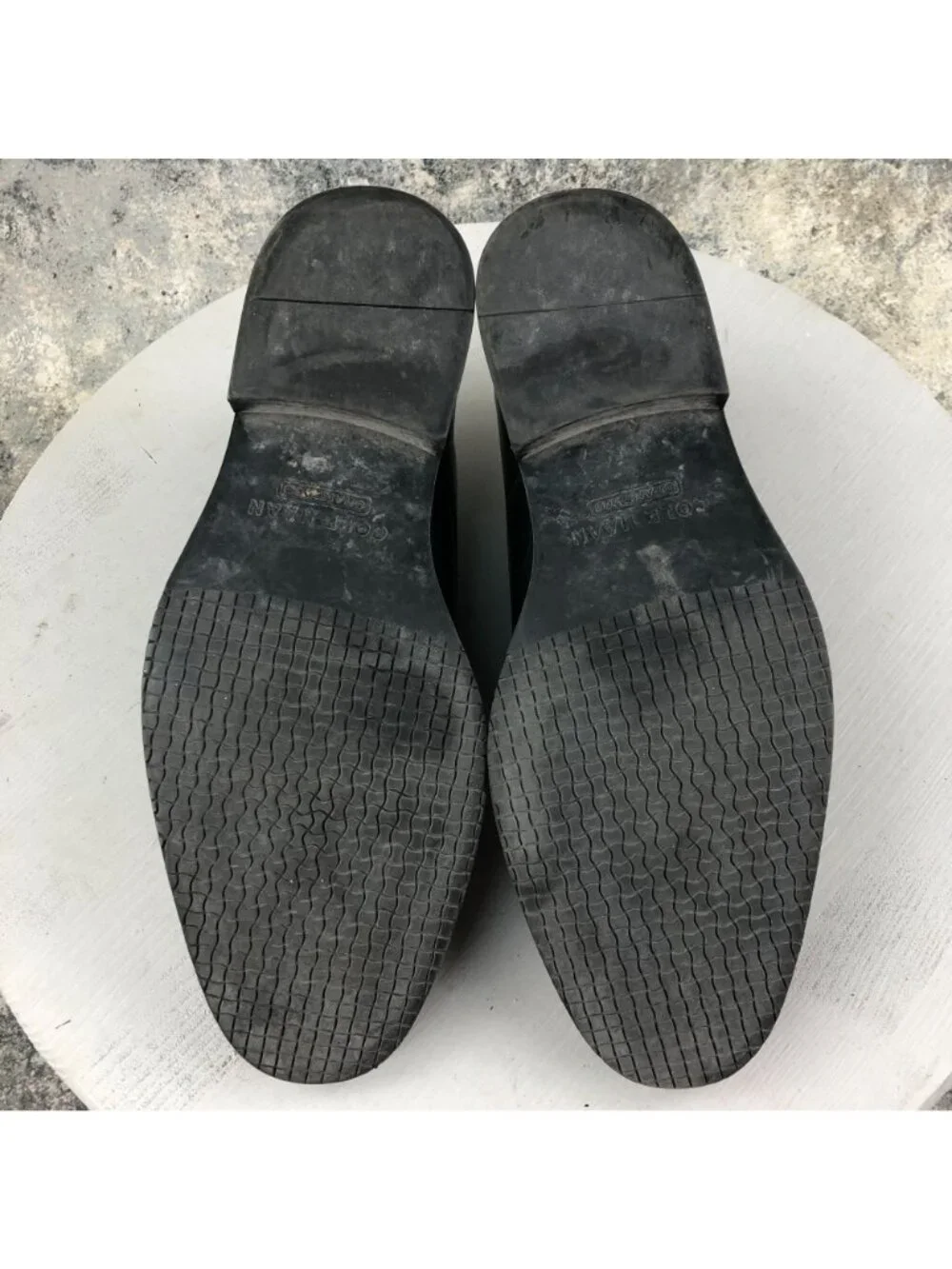 Cole Haan men modern